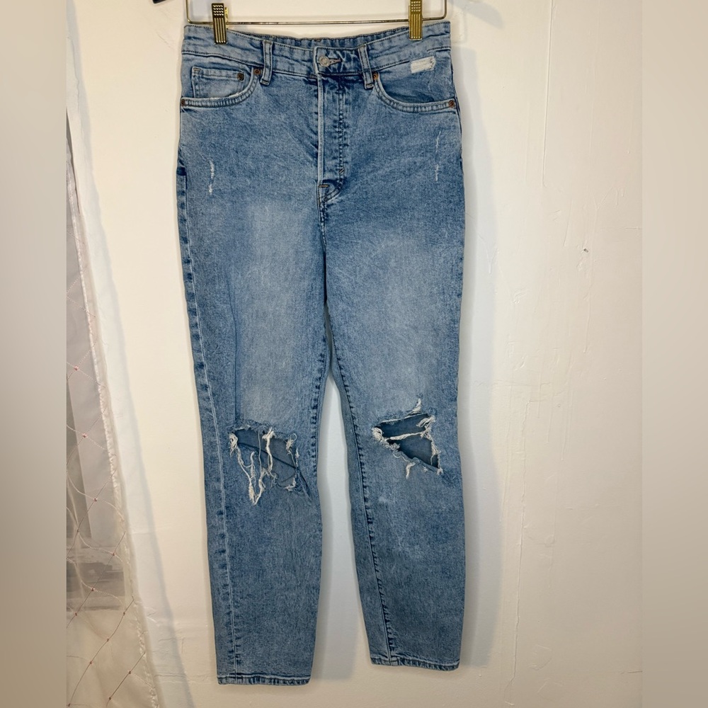 H&M Ultra High Waist Mom Jeans